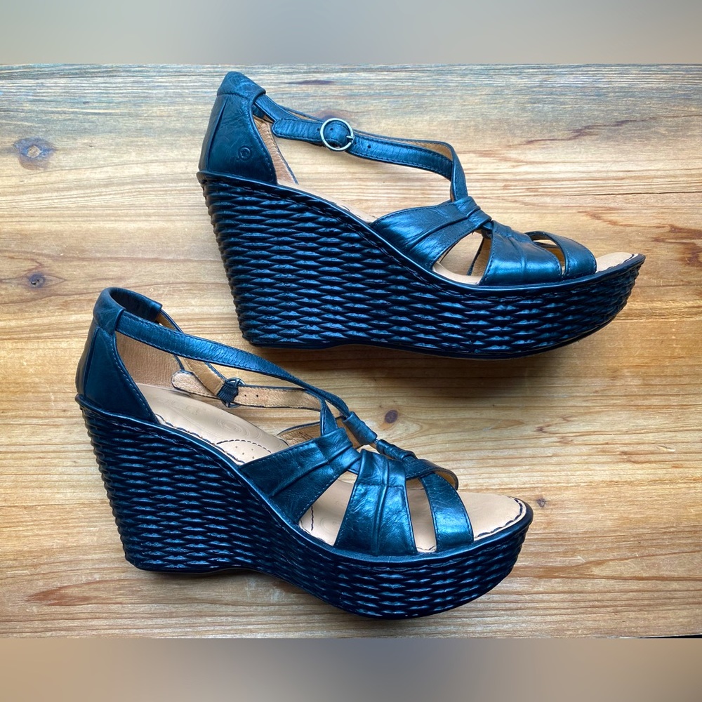Born Black Leather Wedge Platform Sandals Size 10